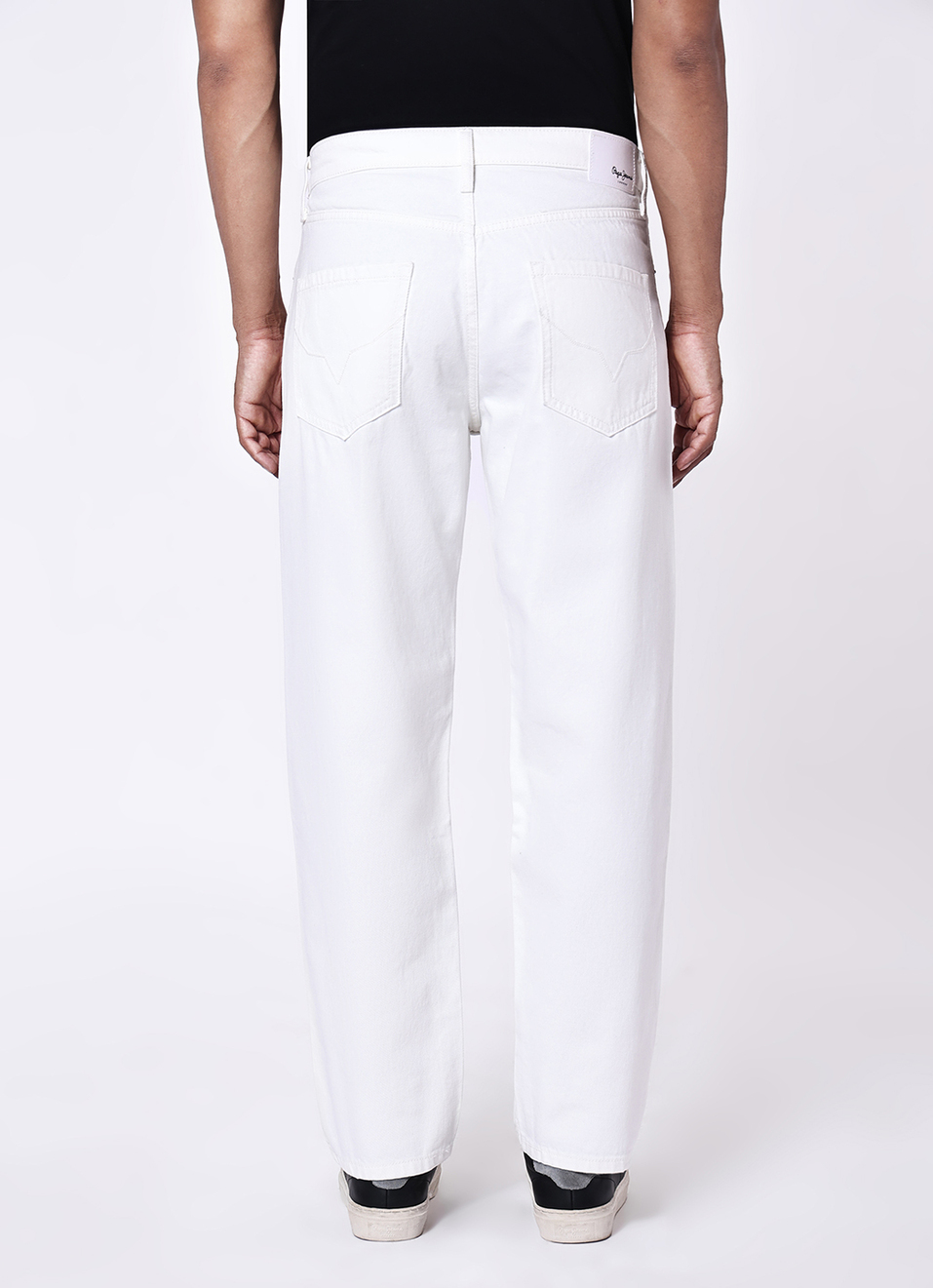 Men Ecru Baggy Fit Mid Rise Tapered Leg Jeans, , large image number 3