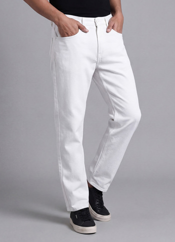 Men Ecru Baggy Fit Mid Rise Tapered Leg Jeans