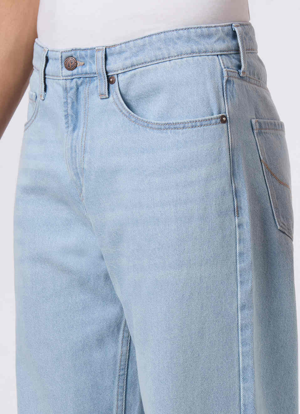 Men Light Blue Mid Rise Baggy Fit Tapered Jeans, , large image number 4