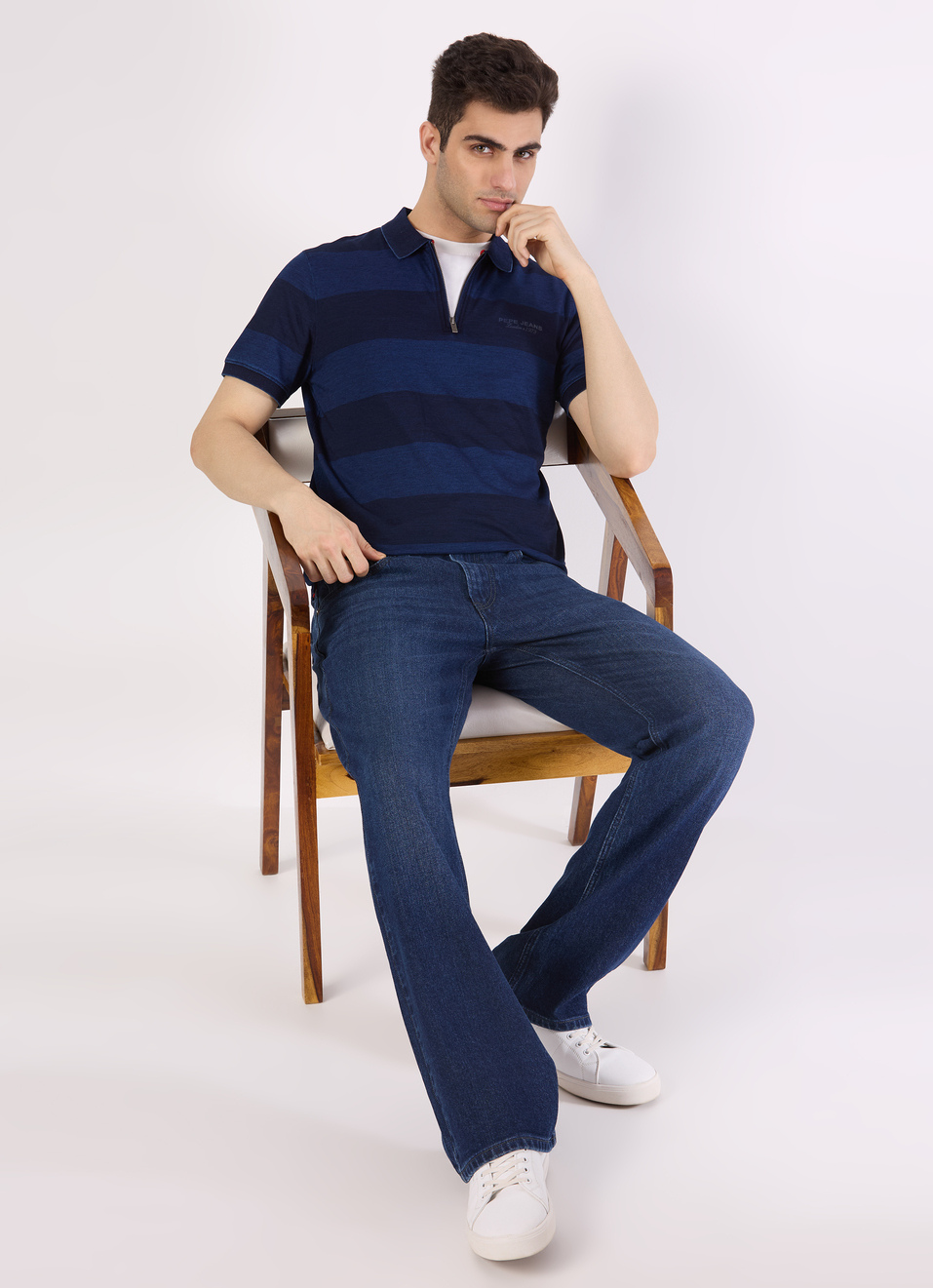 Men Dark Indigo Mid Rise Bootcut Stretchable Jeans, , large image number 0