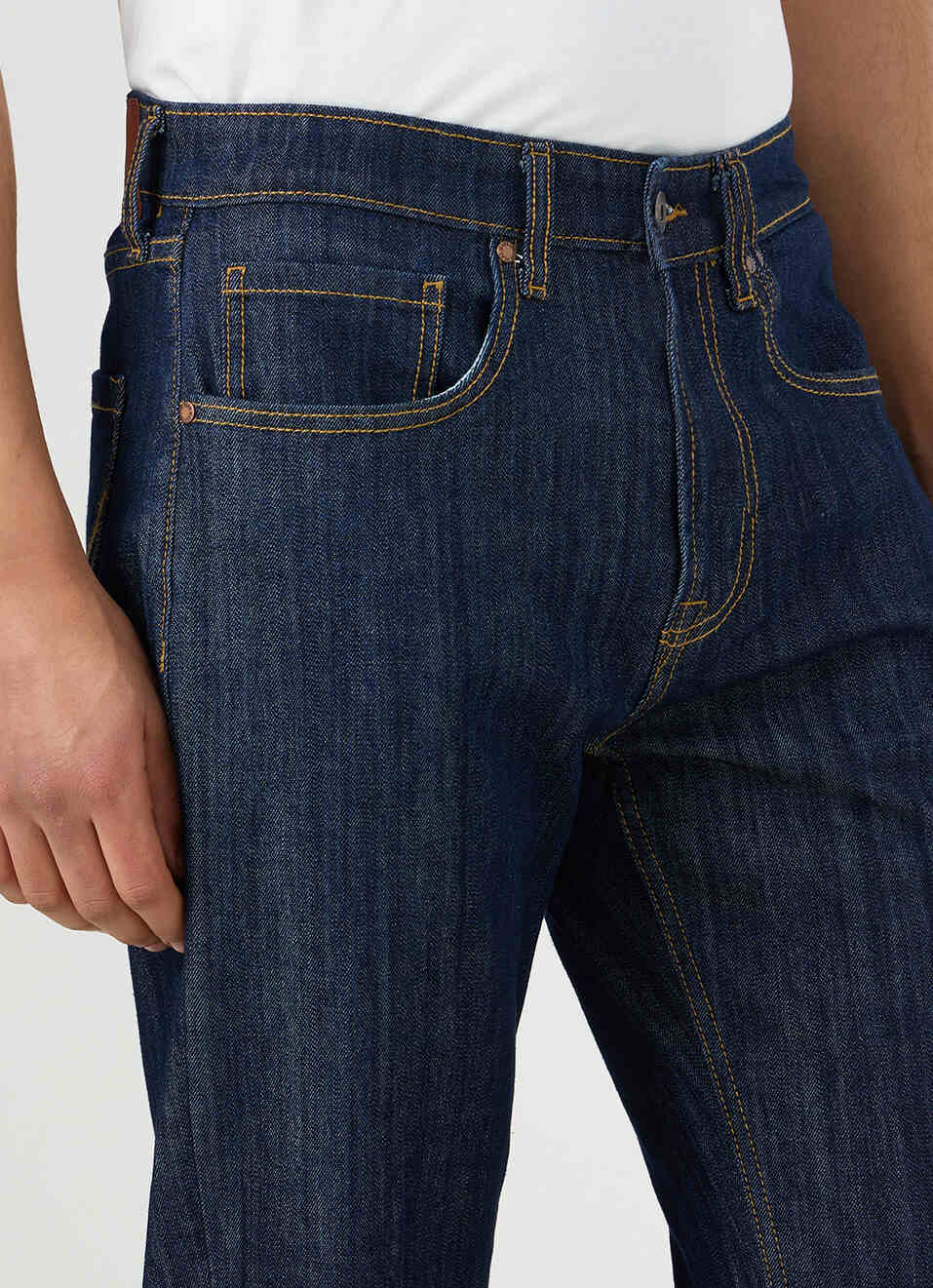 Men Raw Wash Mid Rise Bootcut Premium Jeans, , large image number 4