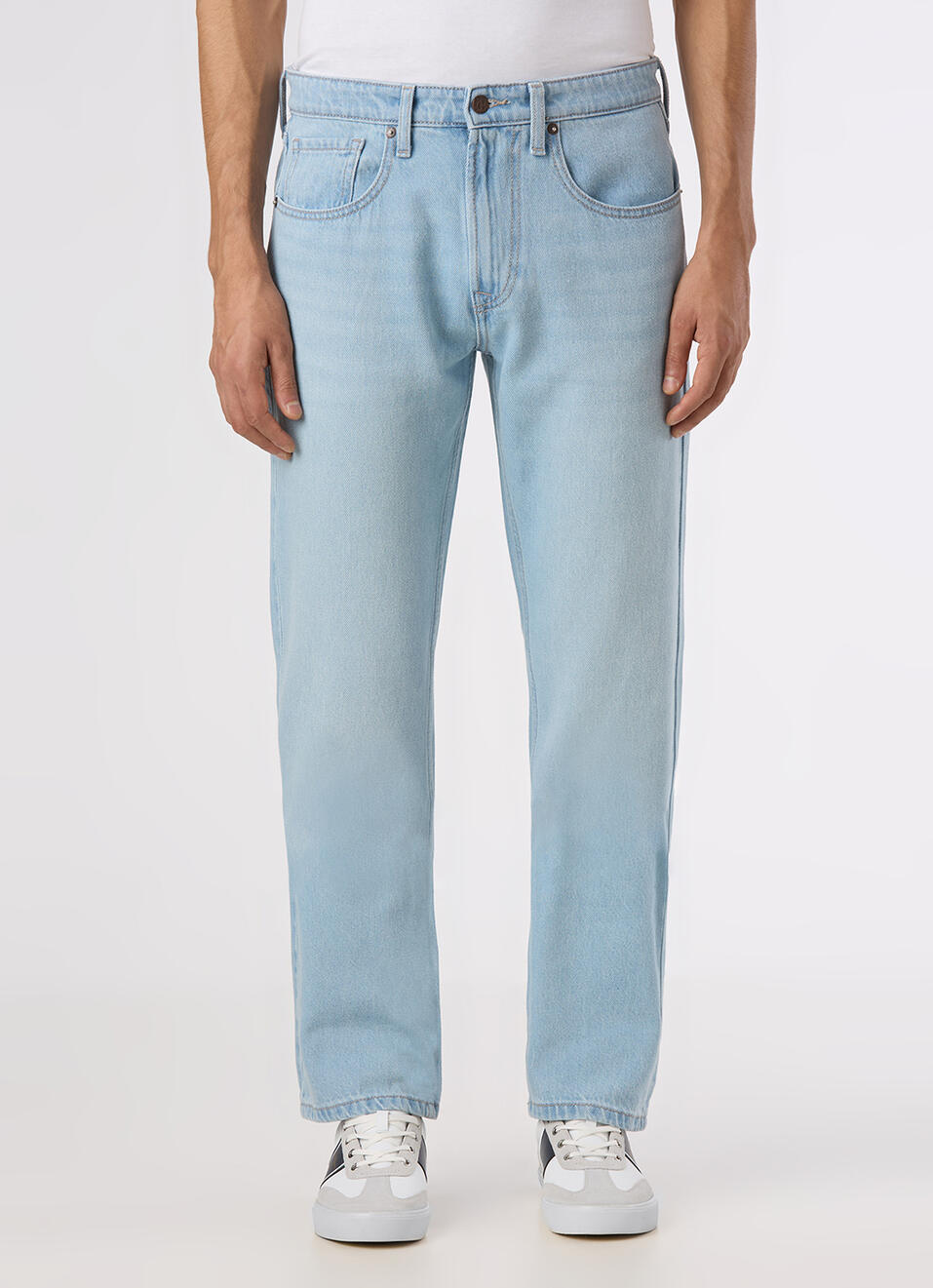 Men Light Blue Straight Fit Stretchable Jeans, , large image number 6