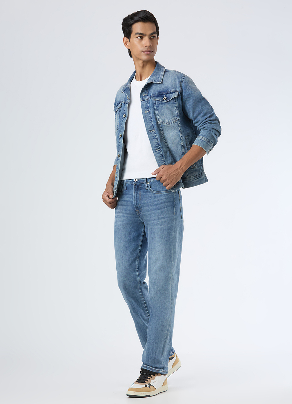 Men Light Blue Mid Rise Straight Stretchable Jeans, , large image number 1