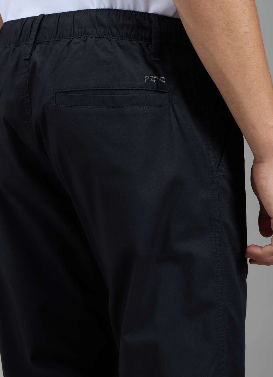 Men Black Jogger Pants, , large image number 5