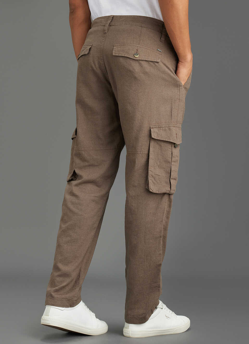 Men Brown Mid-rise Straight Fit Cargo Pants, , large image number 3