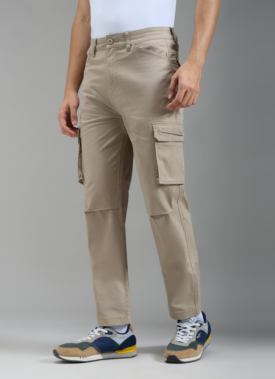 Men Khaki Beige Mid Rise Straight Fit Cargo Pants, , large image number 3