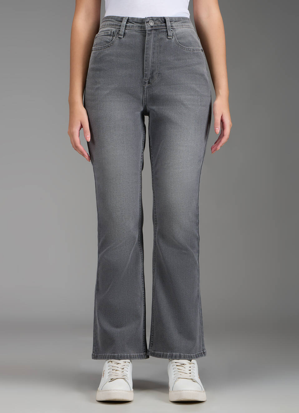 Women Grey Flared Fit High Rise Stretchable Jeans, , large image number 2