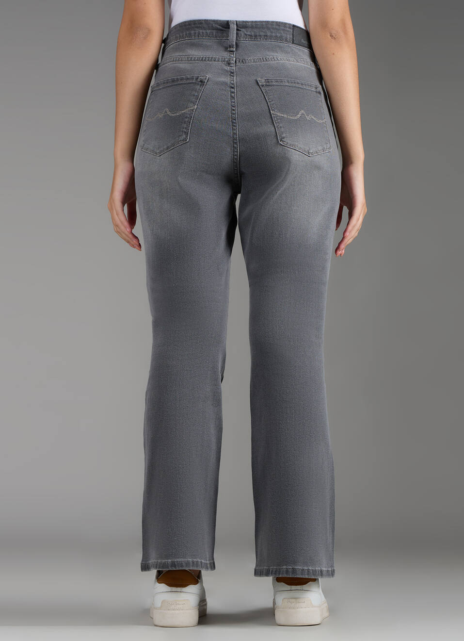 Women Grey Flared Fit High Rise Stretchable Jeans, , large image number 3