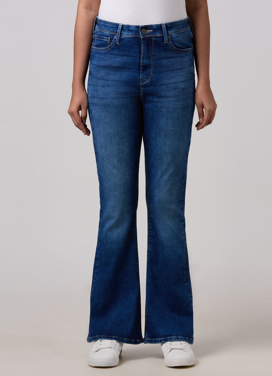 Women Blue High Rise Flared Stretchable Jeans, , large image number 1