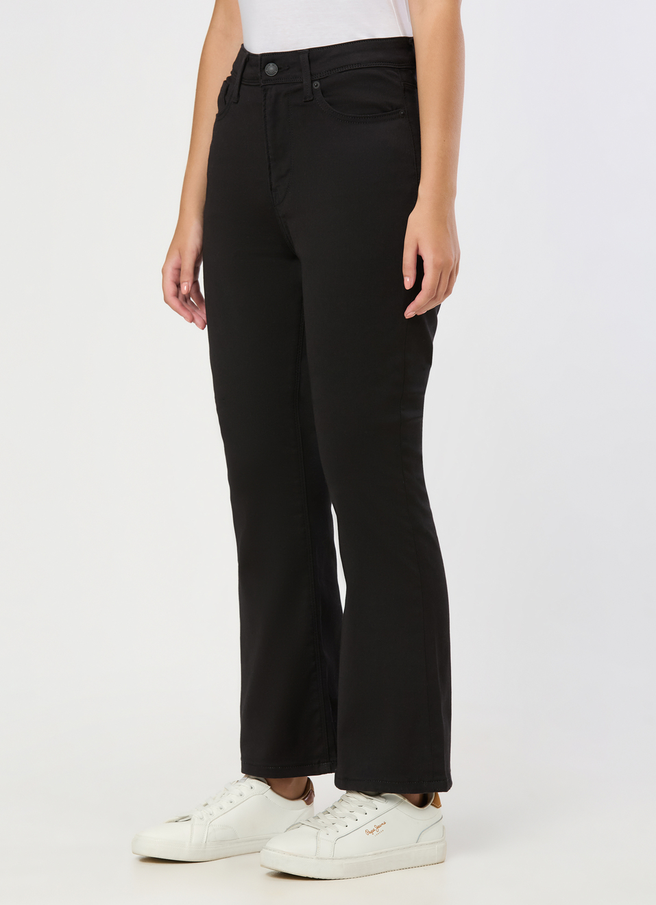 Women Black Rinse Flared Jeans, , large image number 3
