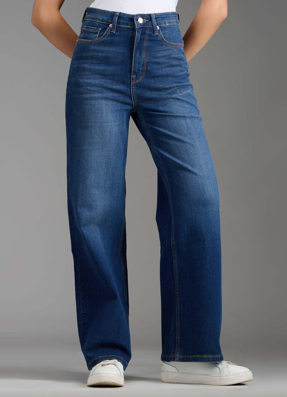 Women Blue Wide Leg Fit High Rise Stretchable Jeans, , large image number 2