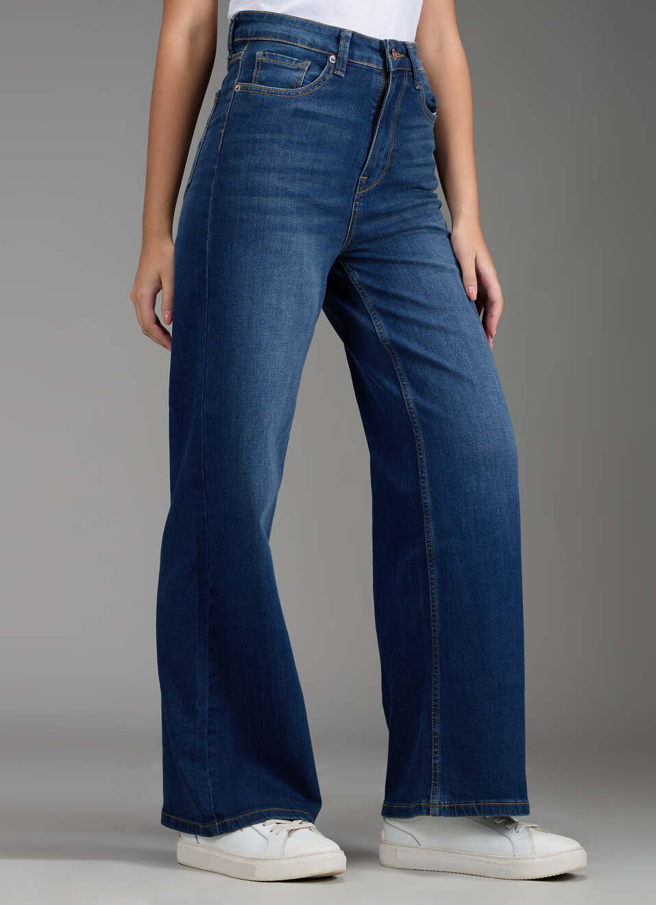 Women Blue Wide Leg Fit High Rise Stretchable Jeans, , large image number 0