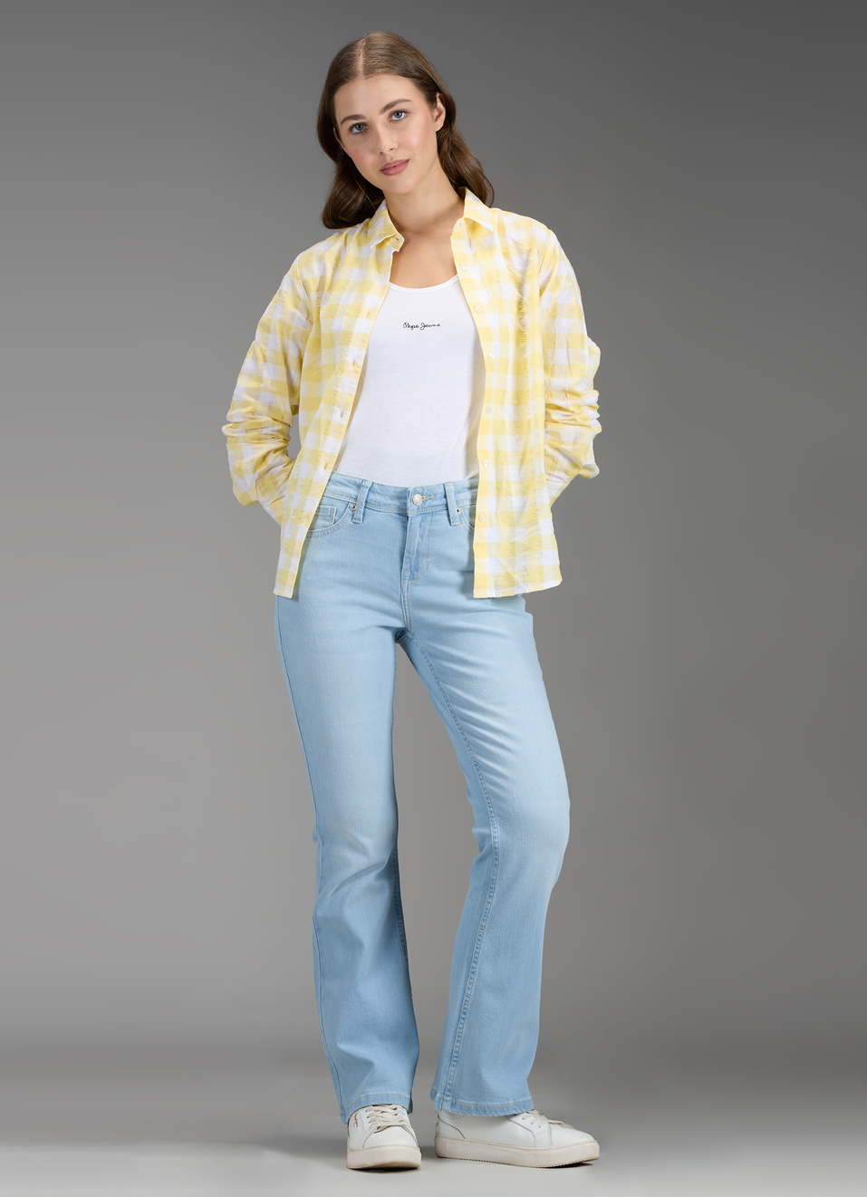 Women Blue Light Used Flared Fit Mid Rise Stretchable Jeans, , large image number 1
