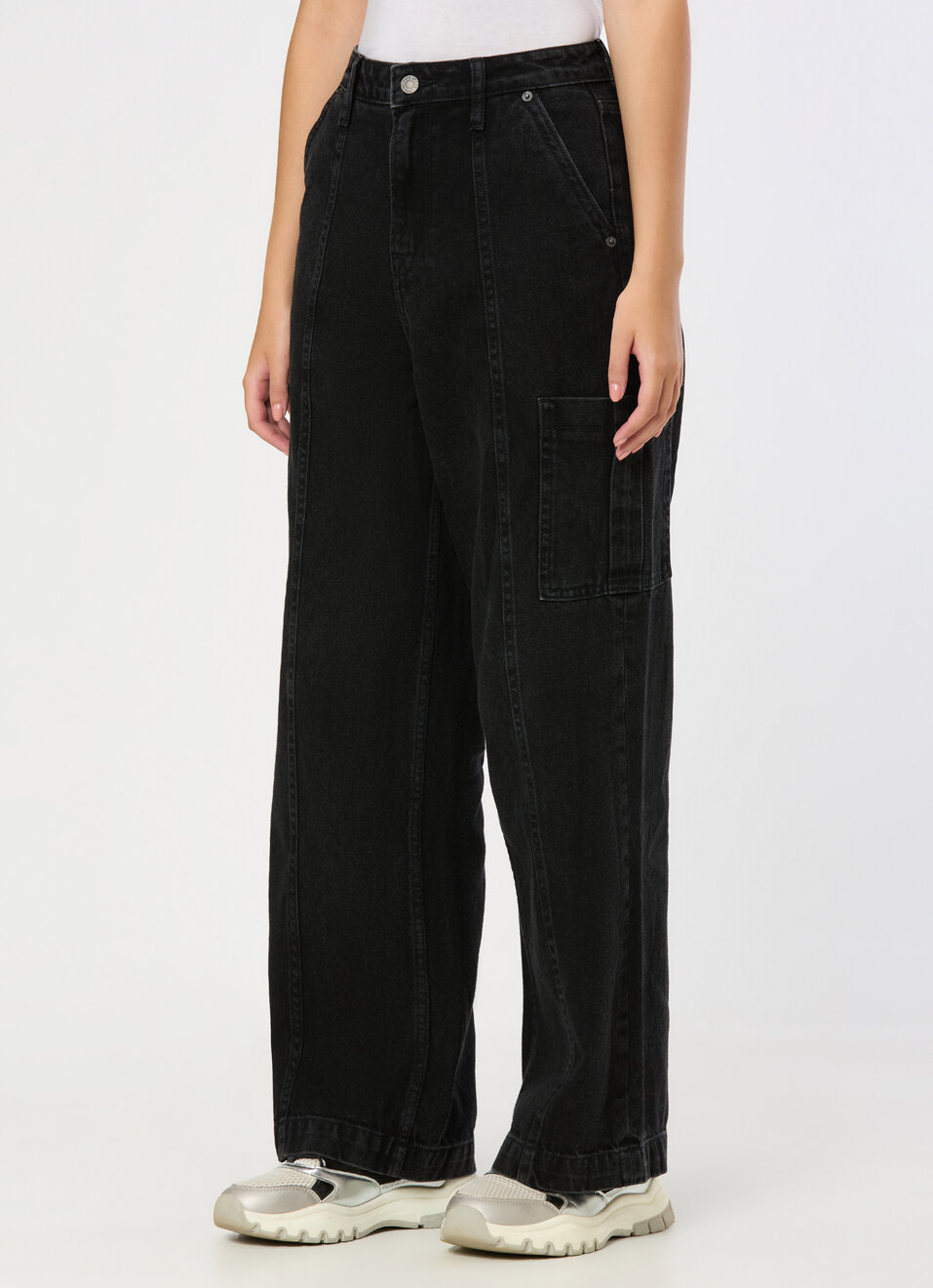 Women Black Used Cargo Straight Jeans, , large image number 3