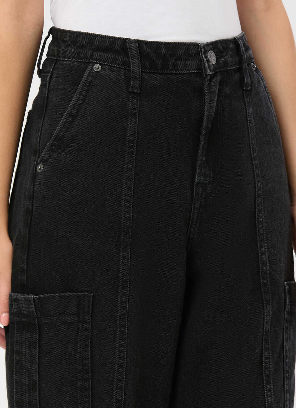 Women Black Used Cargo Straight Jeans, , large image number 4