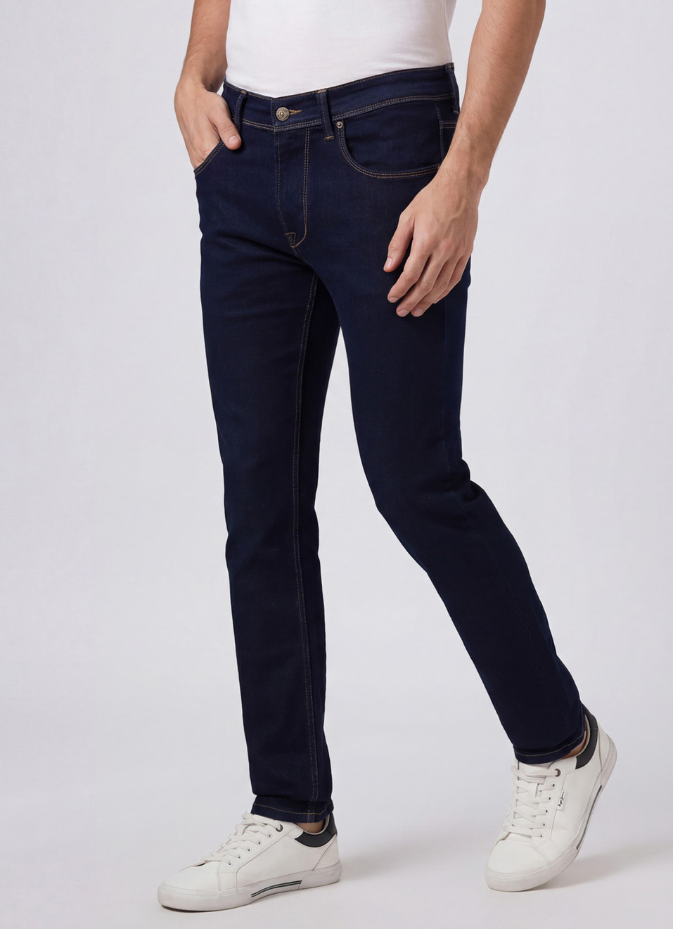 Men Black Mid Rise Slim Fit Powerflex Jeans, , large image number 0