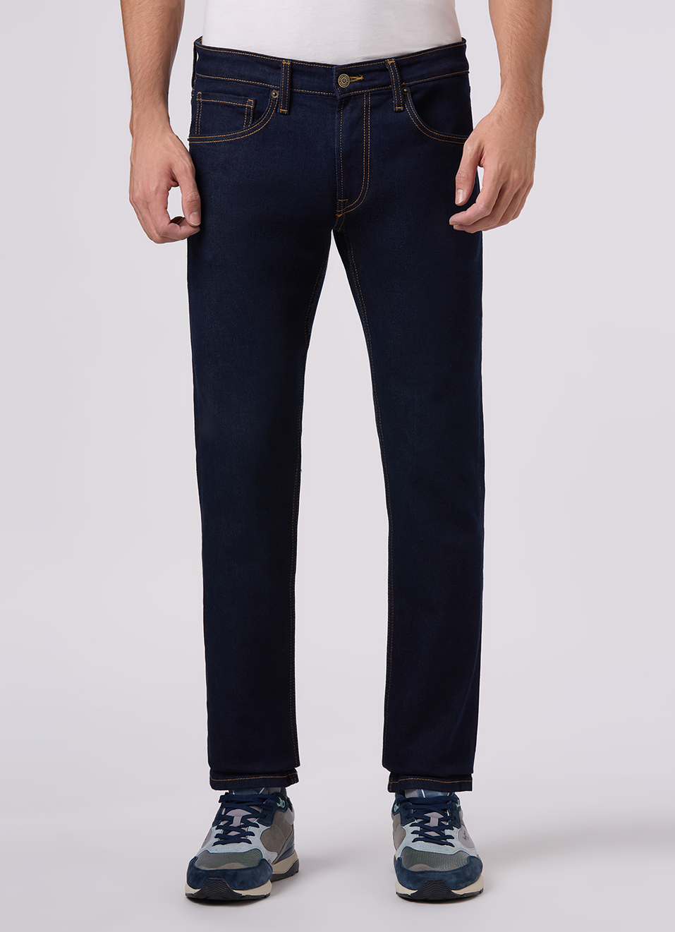 Men Blue Mid Rise Slim Fit Textured Jeans, , large image number 2