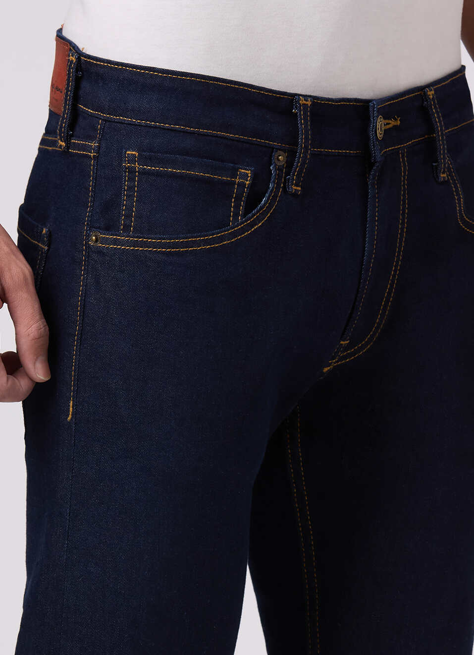 Men Blue Mid Rise Slim Fit Textured Jeans, , large image number 4