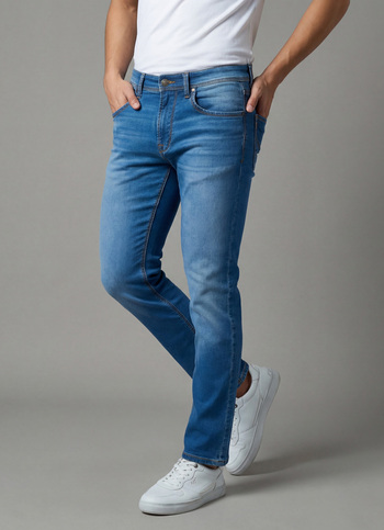 Men Blue Slim Fit Stretchable Jeans