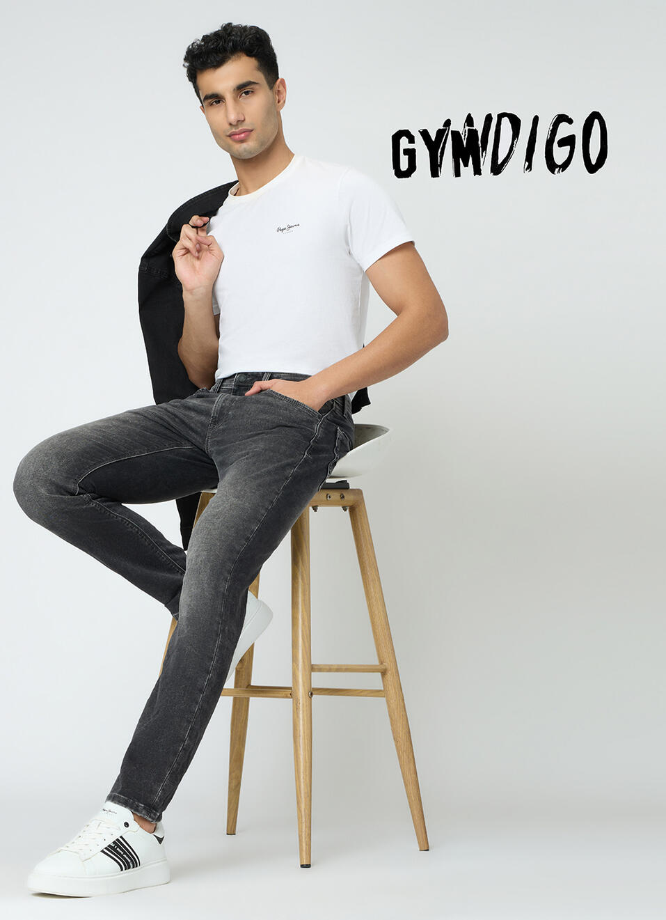 Men Black Slim Fit Stretchable Jeans, , large image number 1