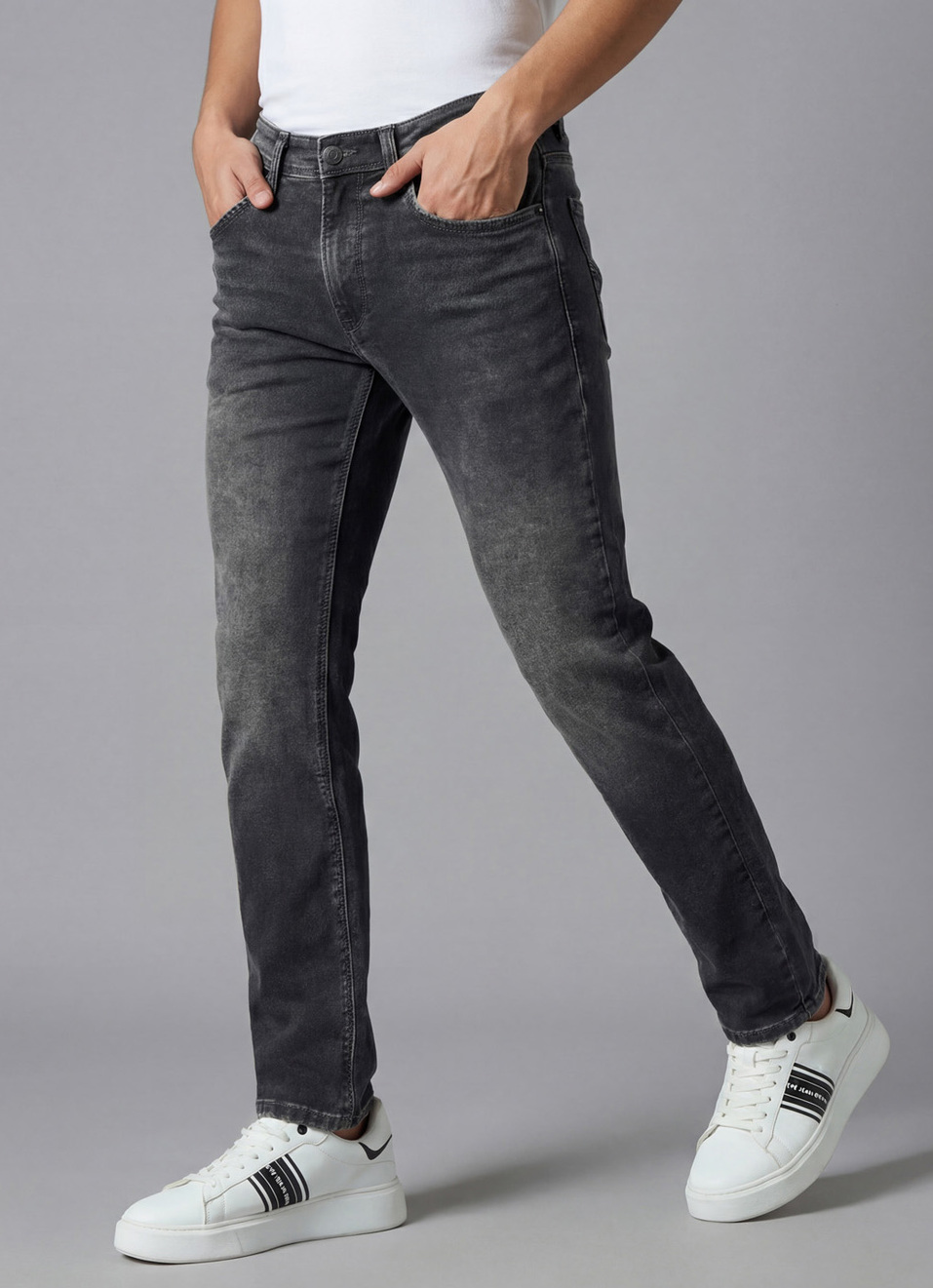 Men Black Slim Fit Stretchable Jeans, , large image number 0