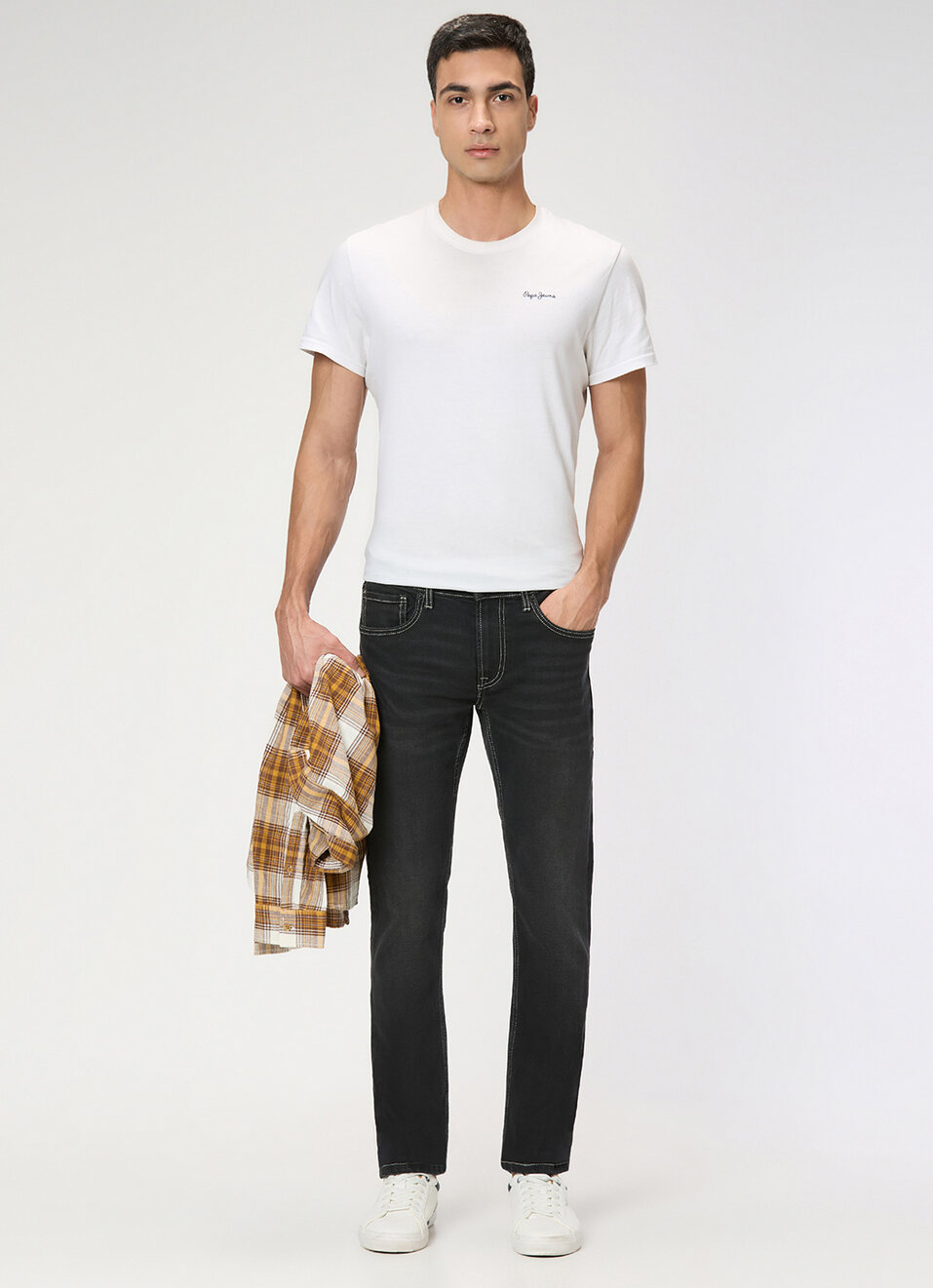 Men Black Mid Rise Slim Fit All Clima Jeans, , large image number 1