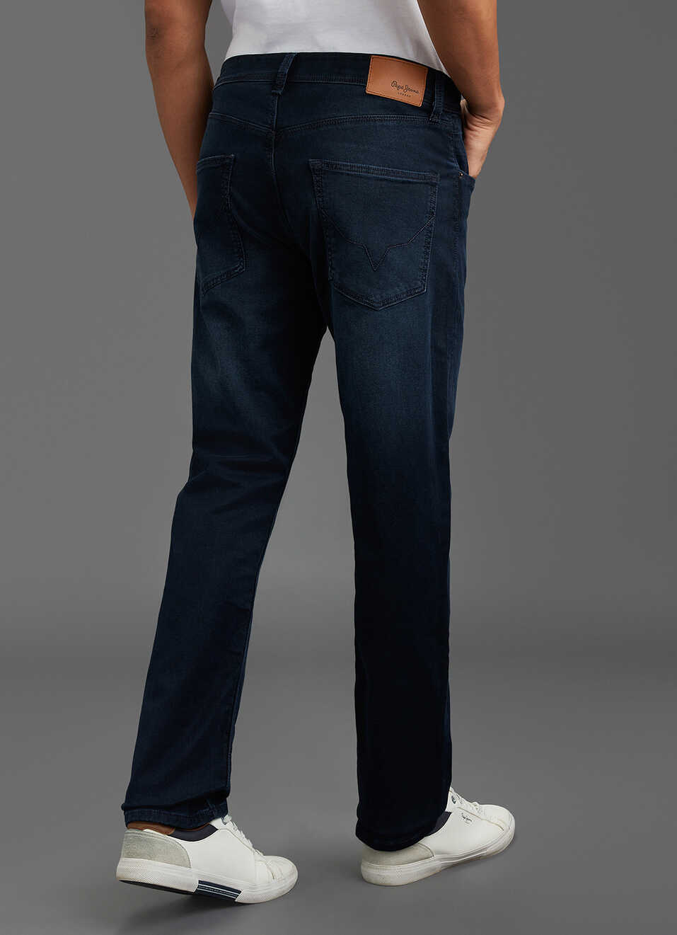 Men Navy Blue Mid Rise Straight Fit Jeans, , large image number 3