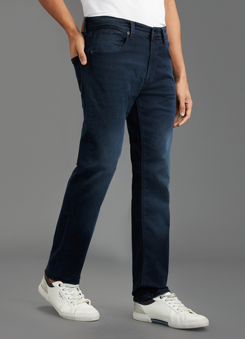 Men Navy Blue Mid Rise Straight Fit Jeans