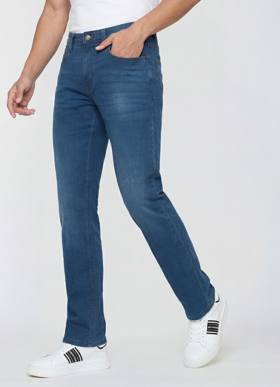 Men Blue Straight Fit Stretchable Jeans, , large image number 0