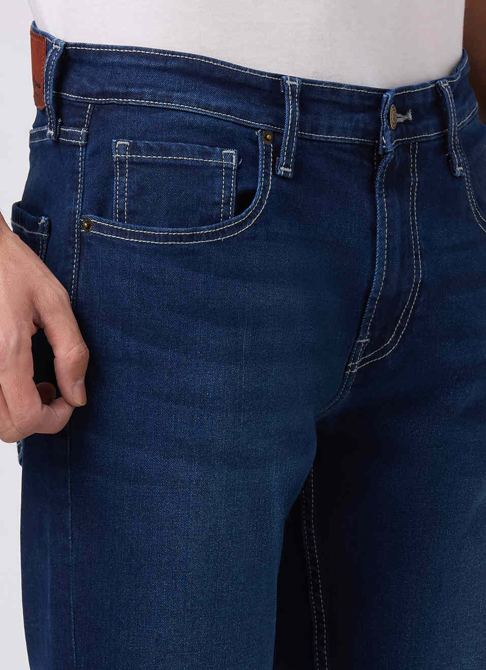 Men Blue Mid Rise Straight Fit Textured Jeans, , large image number 4