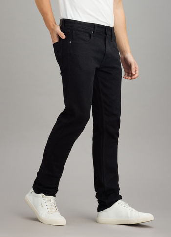 Men Black Slim Fit Mid Rise Stretchable Jeans
