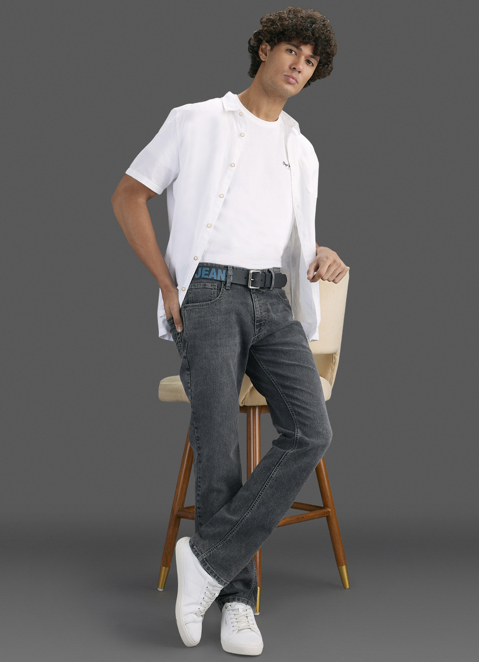 Men Dark Grey Mid Rise Slim Fit Jeans , , large image number 1