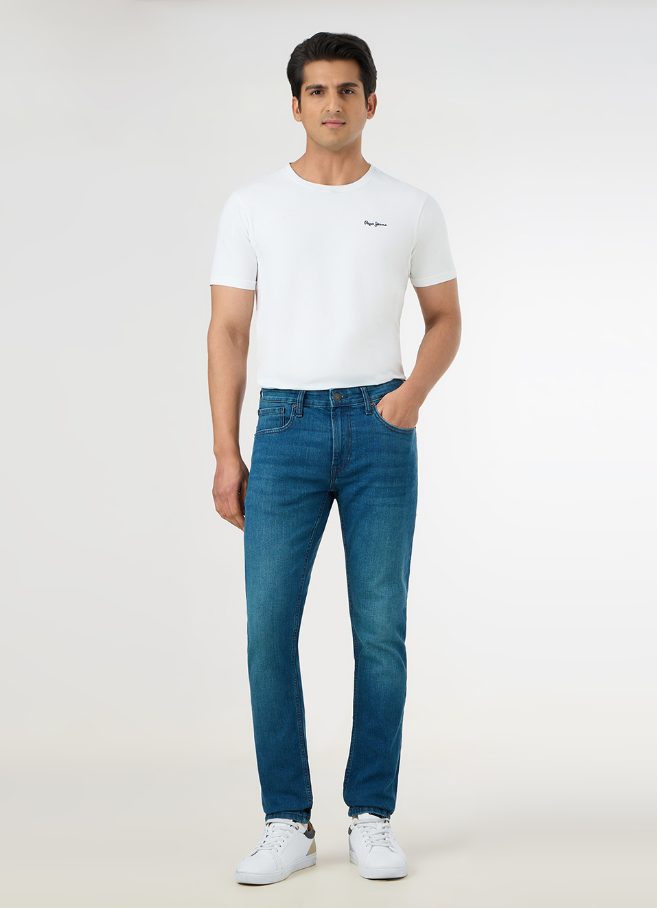 Men Green Slim Fit Low Rise Stretchable Jeans, , large image number 1