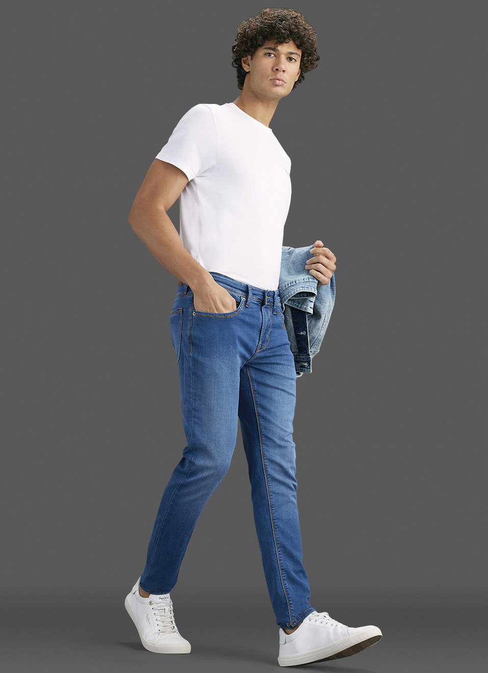 Men Blue Mid Rise Tapered Fit Jeans , , large image number 1