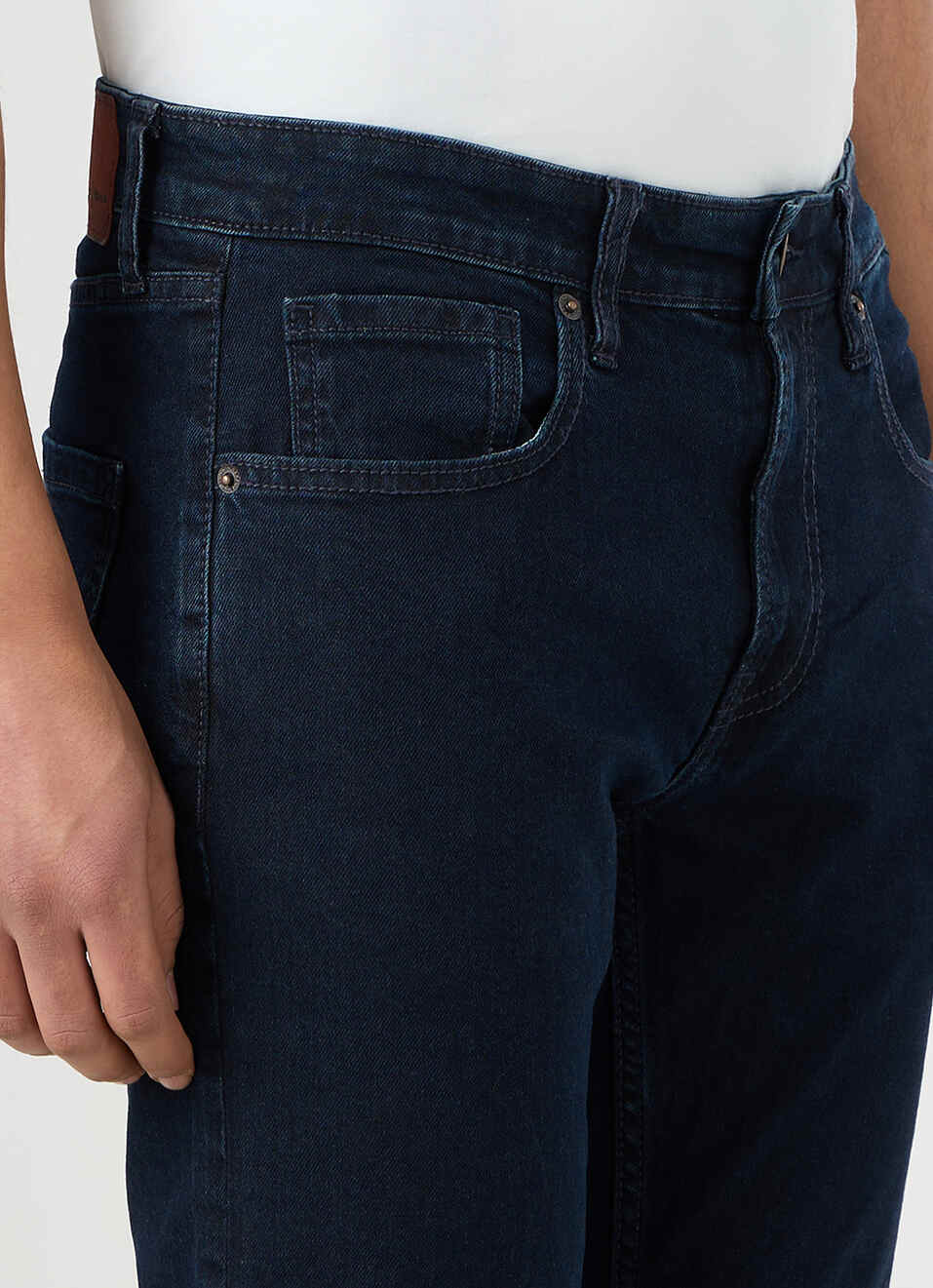 Men Black Slim Fit Low Rise Stretchable Jeans, , large image number 4