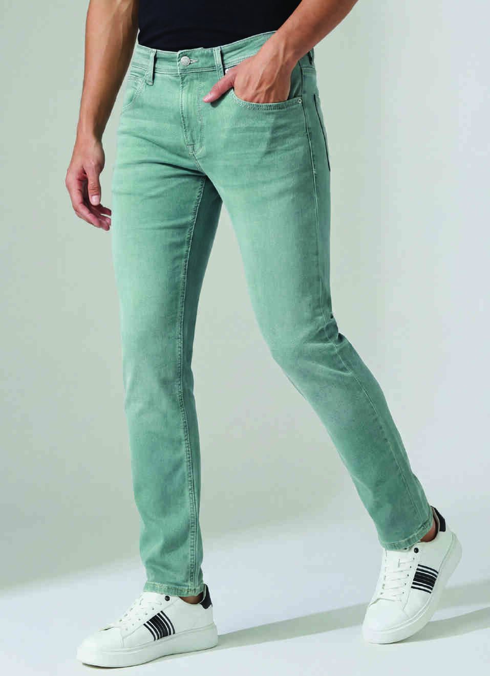 Men Green Slim Fit Stretchable Jeans, , large image number 0