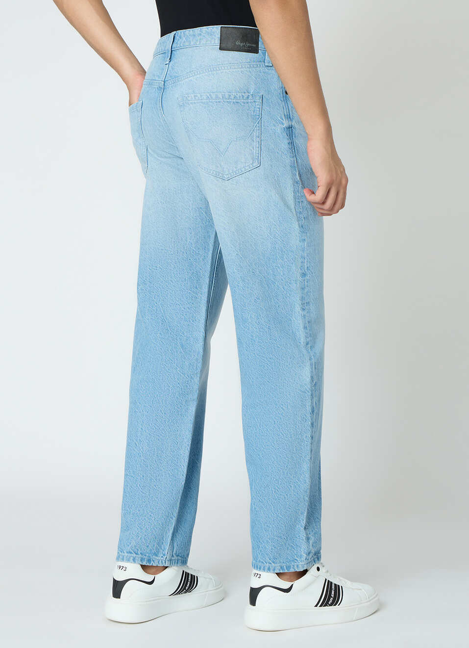 Men Blue Mid Rise Tapered Jeans, , large image number 3