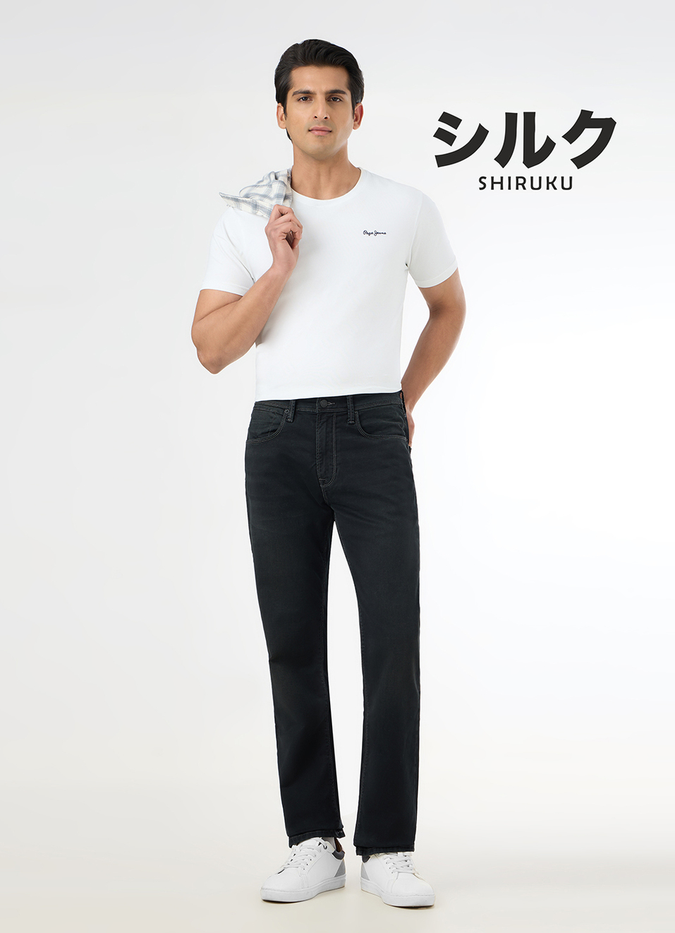 Men Black Straight Fit Mid Rise Stretchable Jeans, , large image number 1