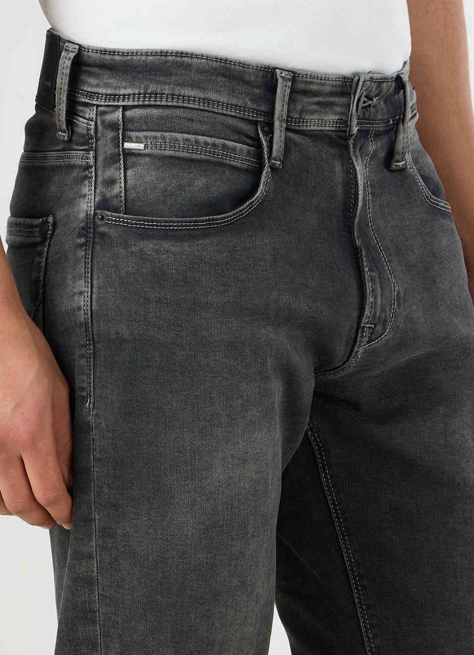 Men Grey Straight Fit Mid Rise Stretchable Jeans, , large image number 4