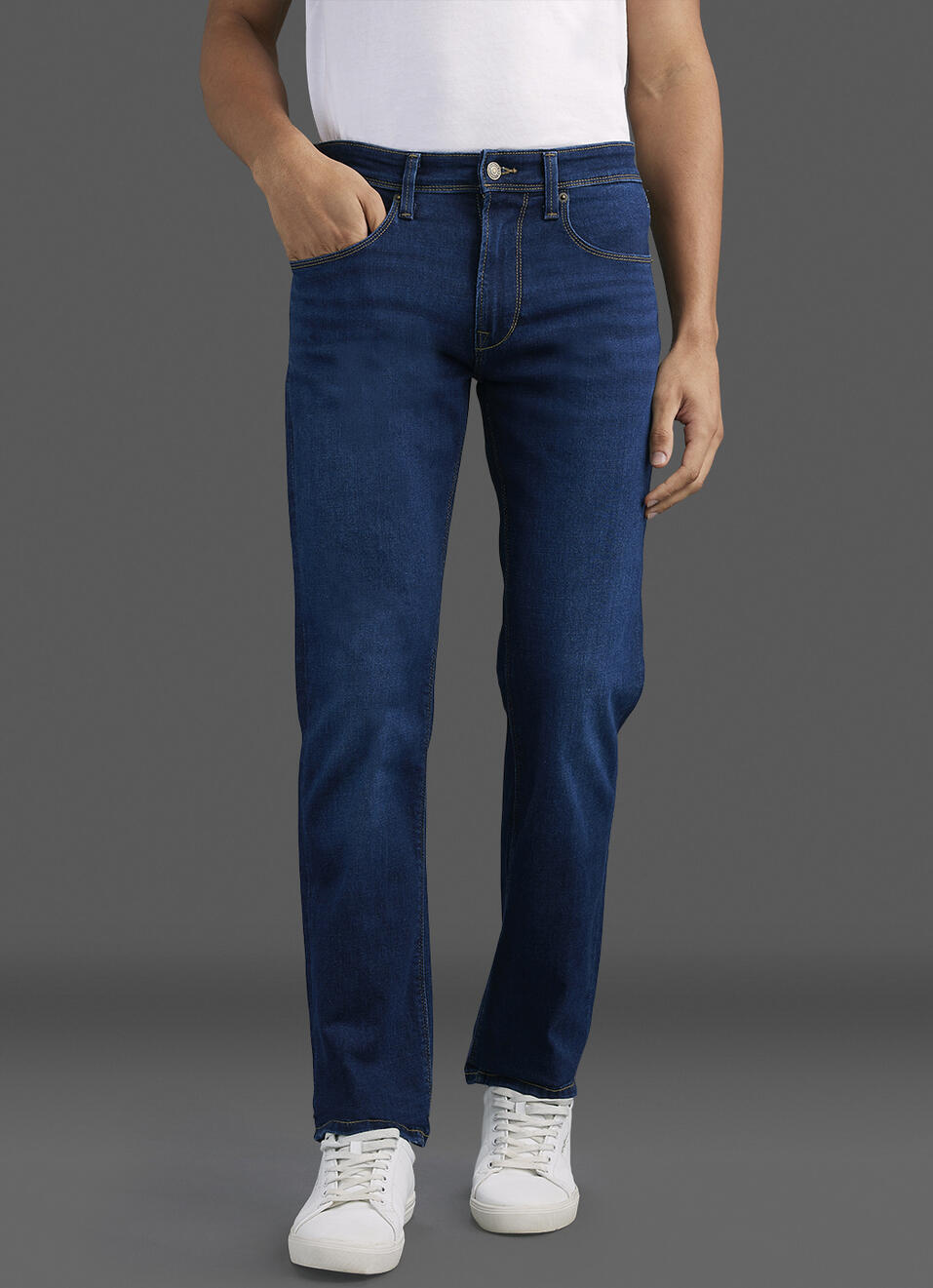 Men Dark Blue Mid Rise Straight Fit Powerflex Jeans, , large image number 2