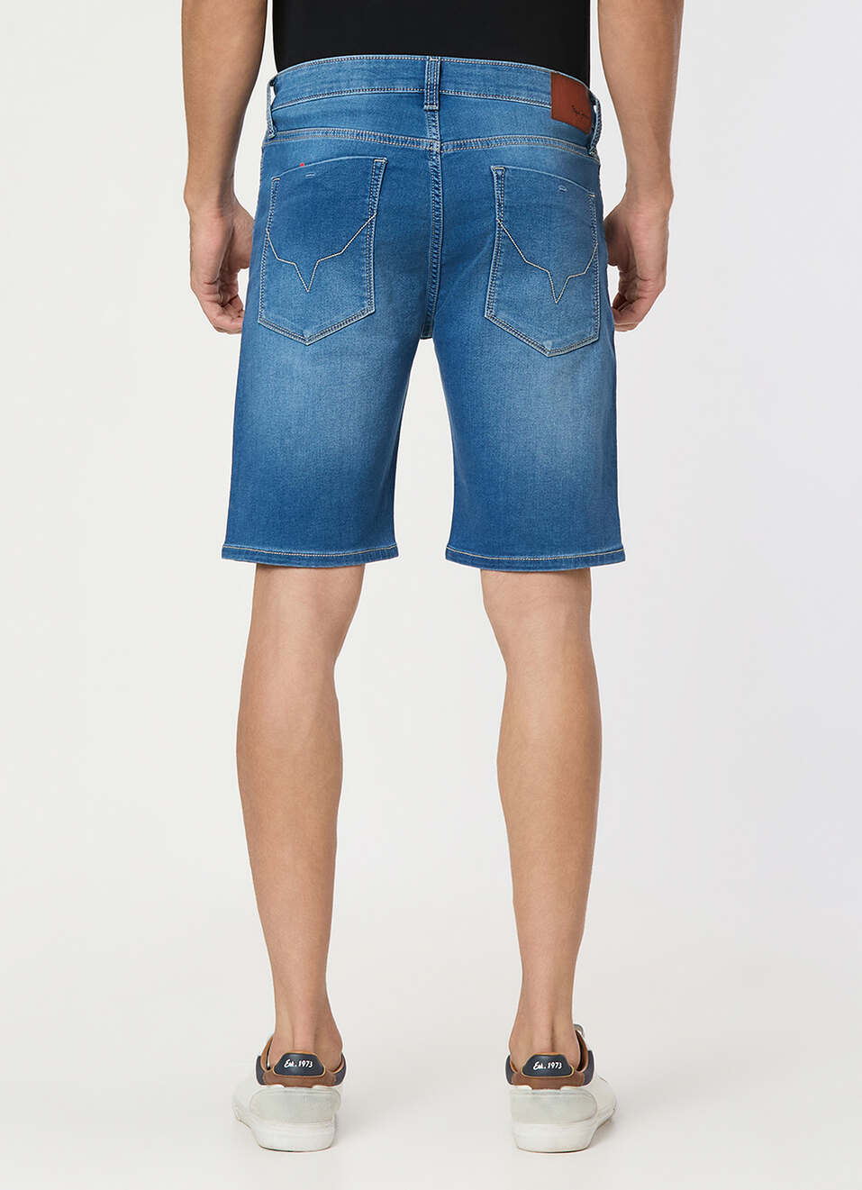 Men Light Blue Mid Rise Regular Fit Denim Shorts, , large image number 2