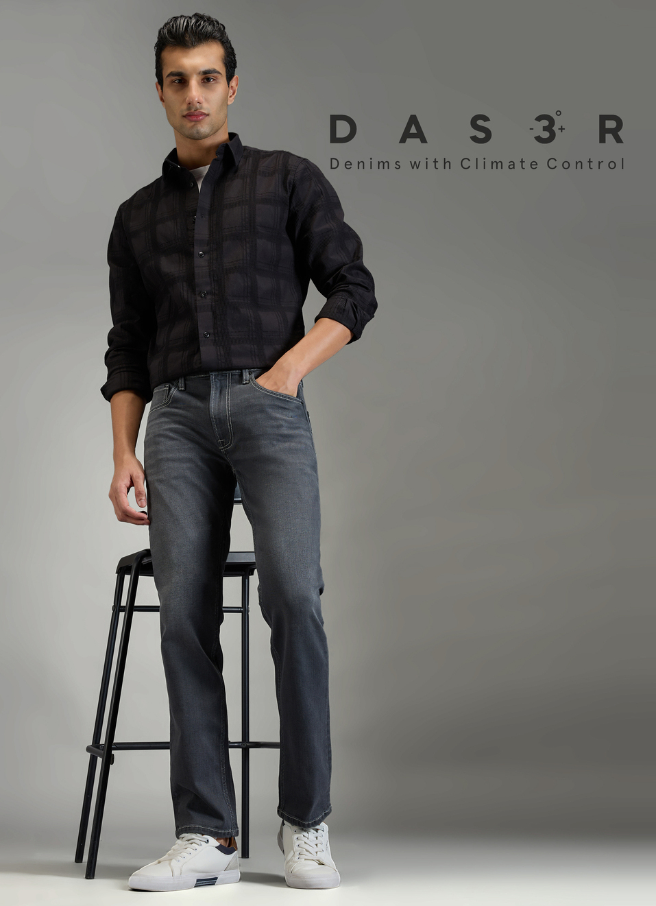 Men Grey Straight Fit Mid Rise Stretchable Jeans, , large image number 1