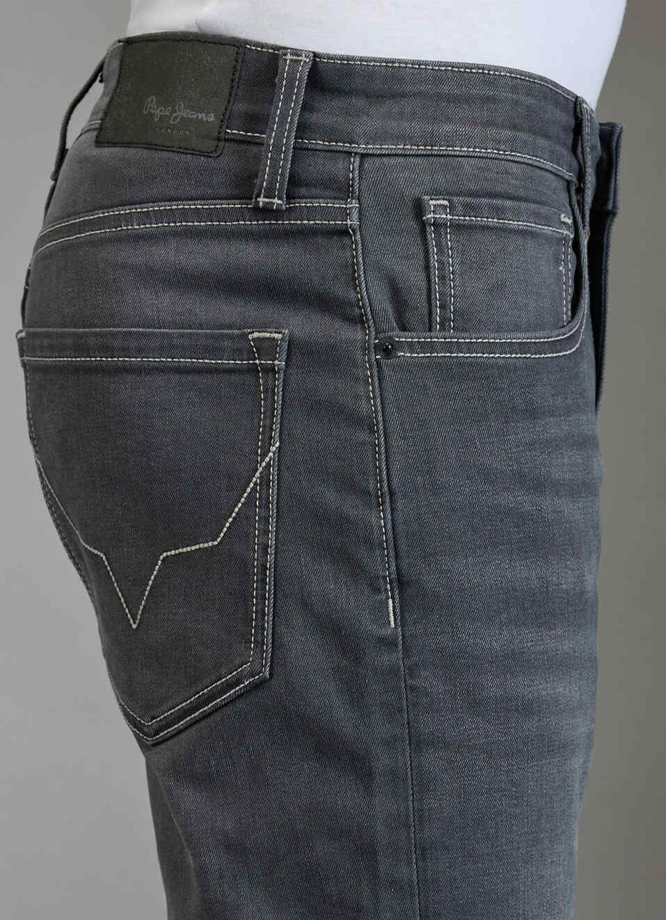 Men Grey Straight Fit Mid Rise Stretchable Jeans, , large image number 4