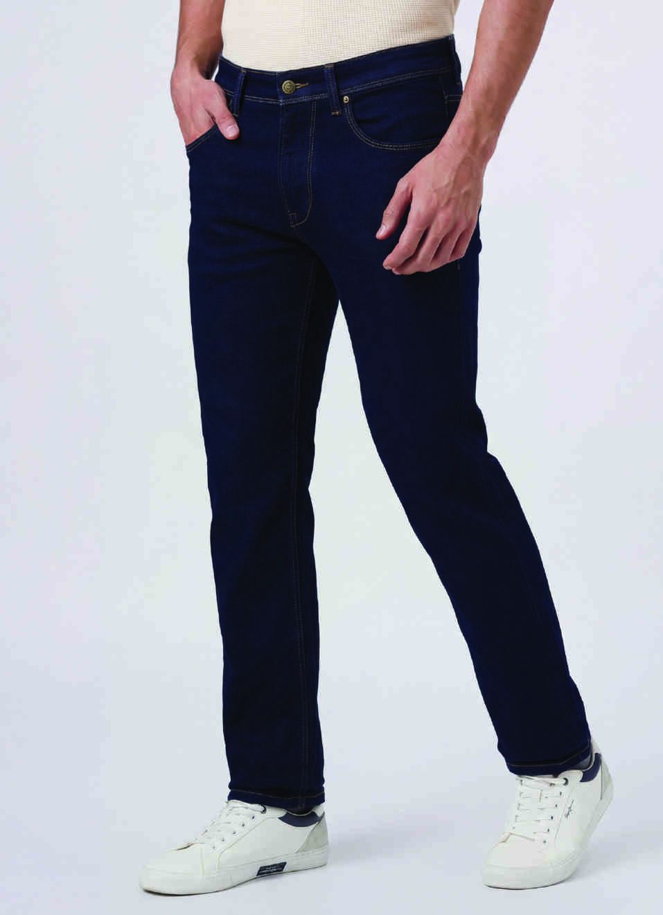 Men Black Mid Rise Straight Fit Powerflex Jeans, , large image number 0