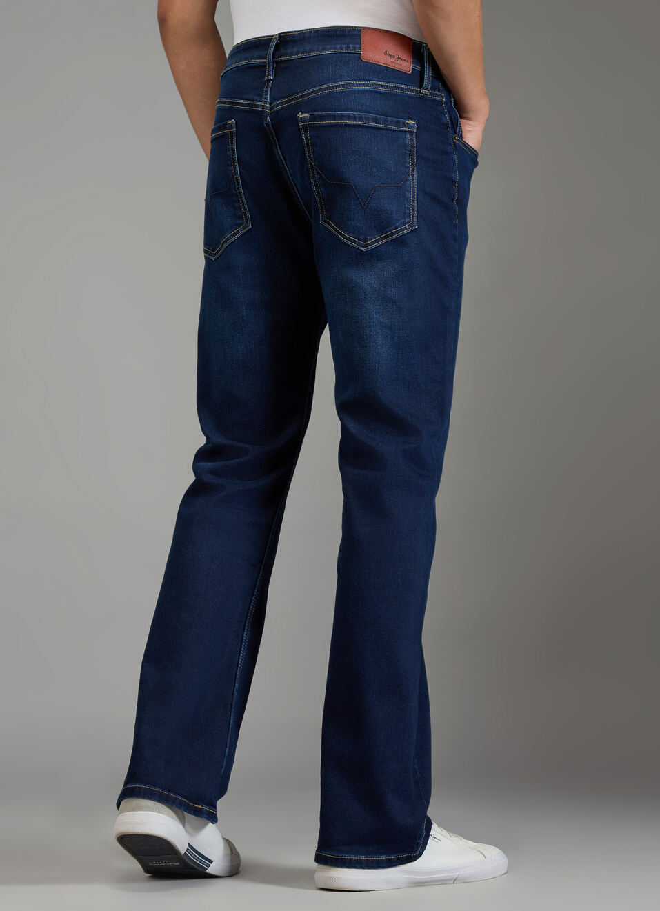 Men Blue Dark Used Bootcut Fit Mid Rise Stretchable Jeans, , large image number 3