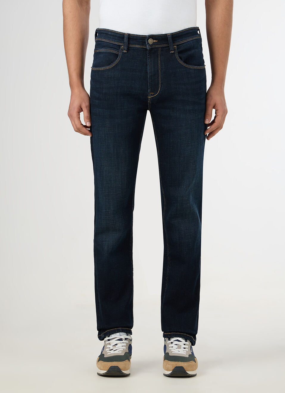 Men Blue Straight Fit Mid Rise Stretchable Jeans, , large image number 2