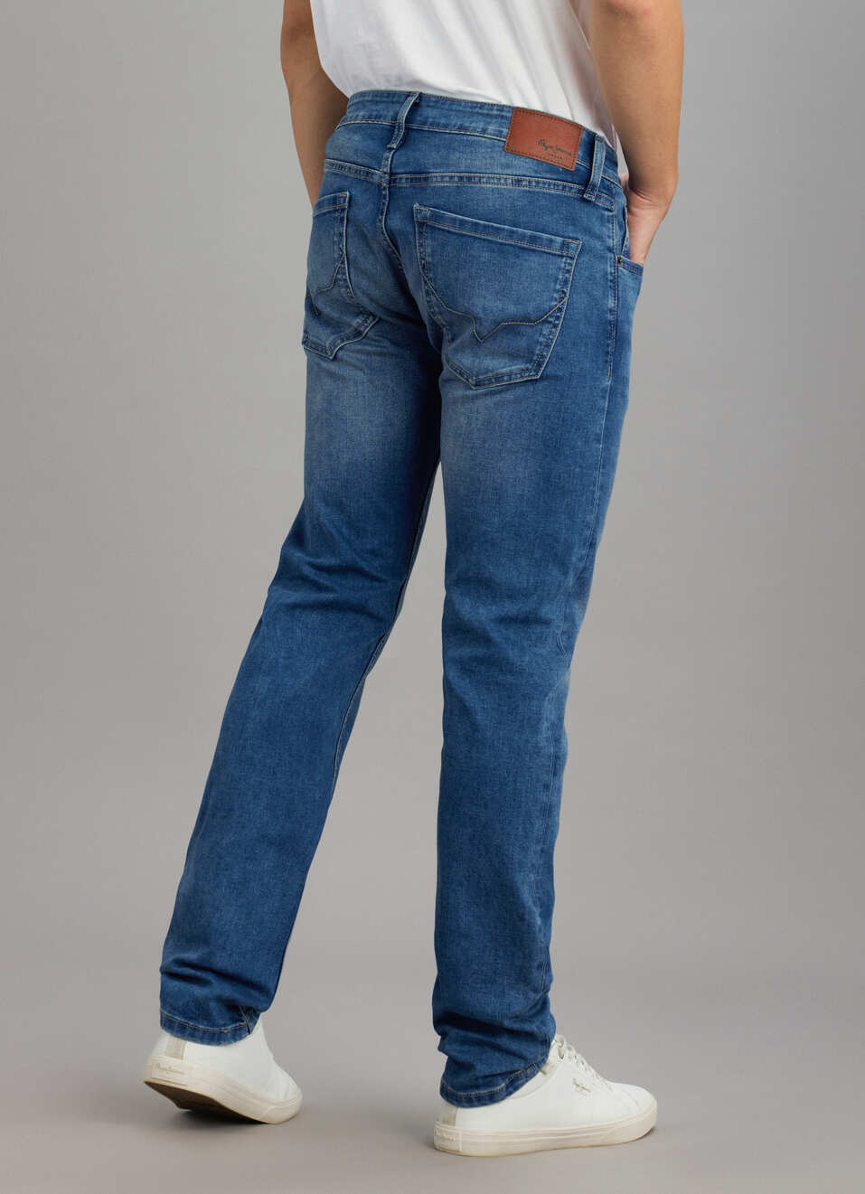 Men Blue Slim Fit Mid Rise Stretchable Jeans, , large image number 3