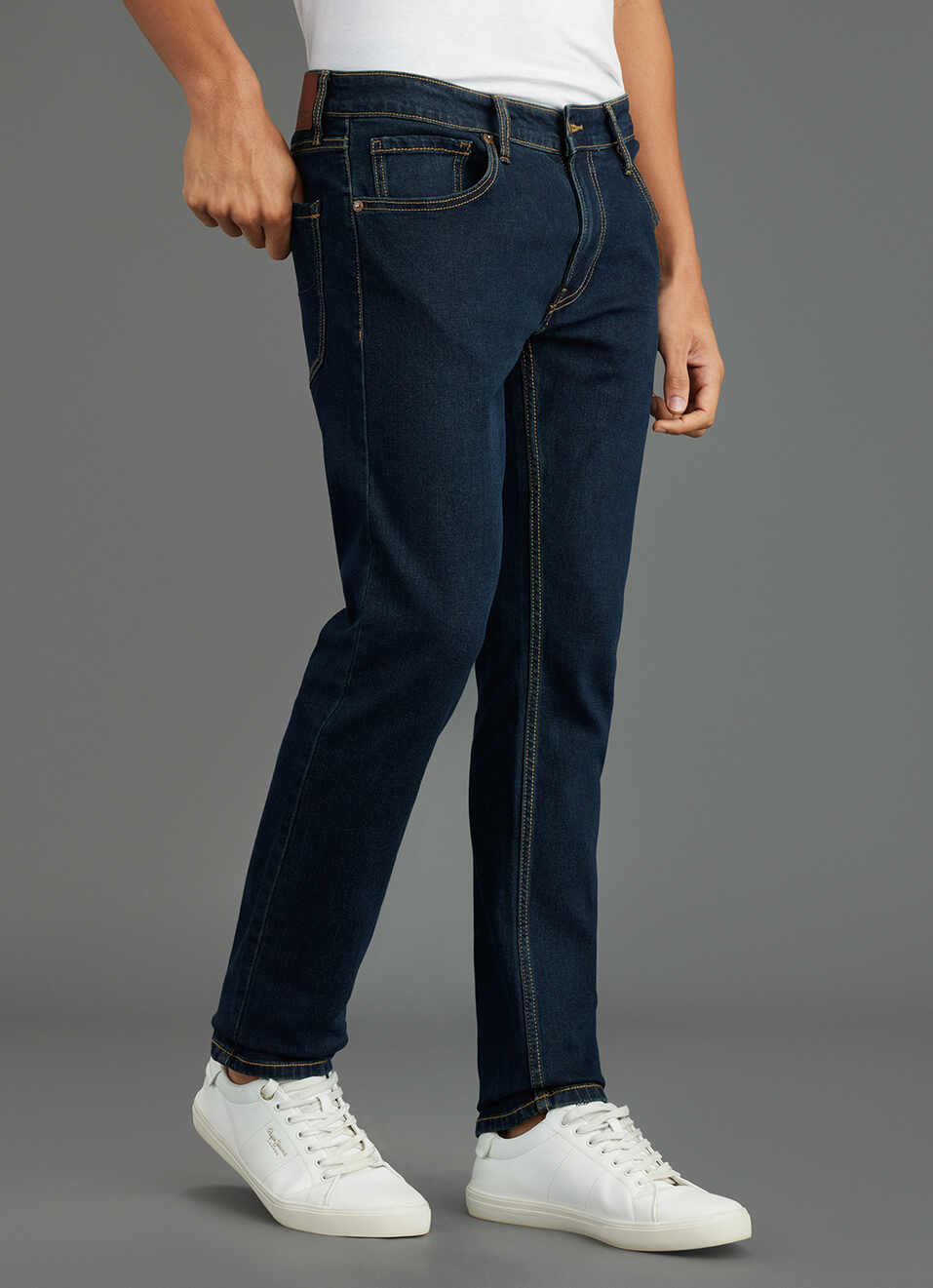 Men Navy Blue Mid-rise Slim Fit Jeans, , large image number 0