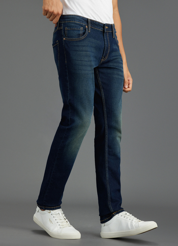 Men Dark Blue Mid-rise Slim Fit Jeans