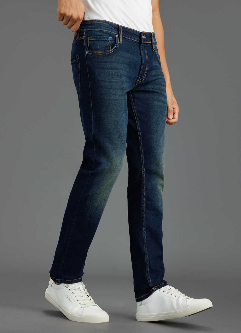 Men Dark Blue Mid-rise Slim Fit Jeans, , large image number 0